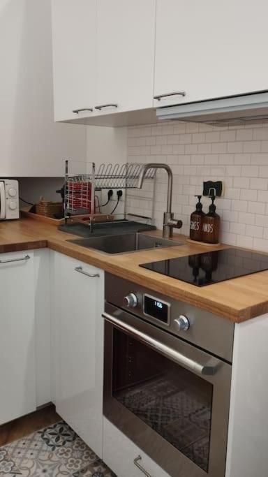 Petit Appartement Nice Centre-Ville Екстериор снимка